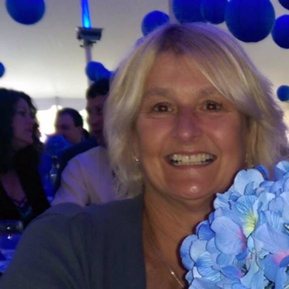 Meet your Posher, Cheryl - Picture 1 of 1